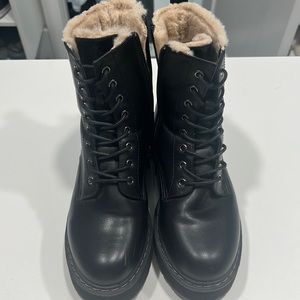 Steve Madden Lace Up Boots